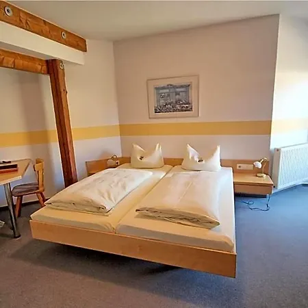 Lechstedter Obstweinschaenke Otel Bad Salzdetfurth