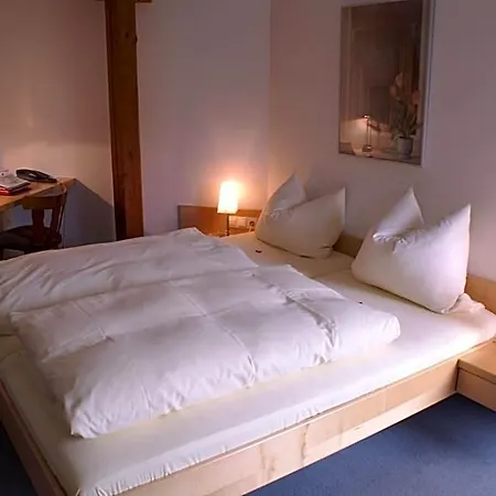 Lechstedter Obstweinschaenke 3*