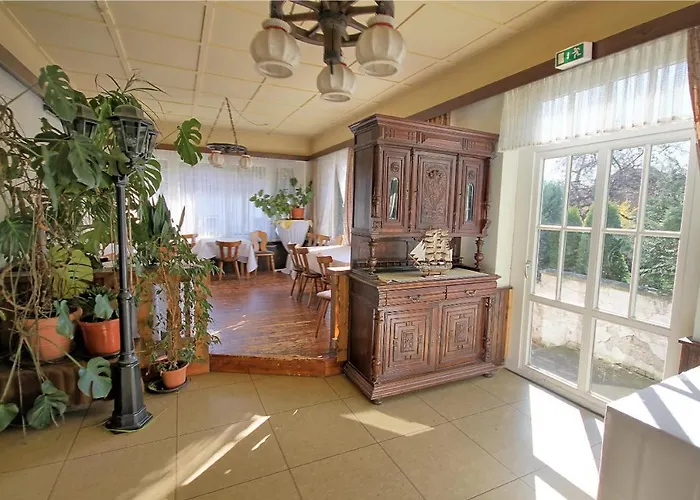 Lechstedter Obstweinschaenke Hotel